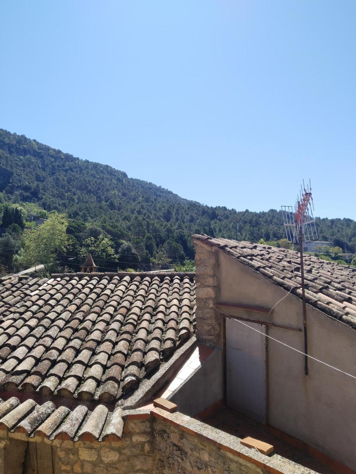 El Refugi Hostel Arboli Exterior photo